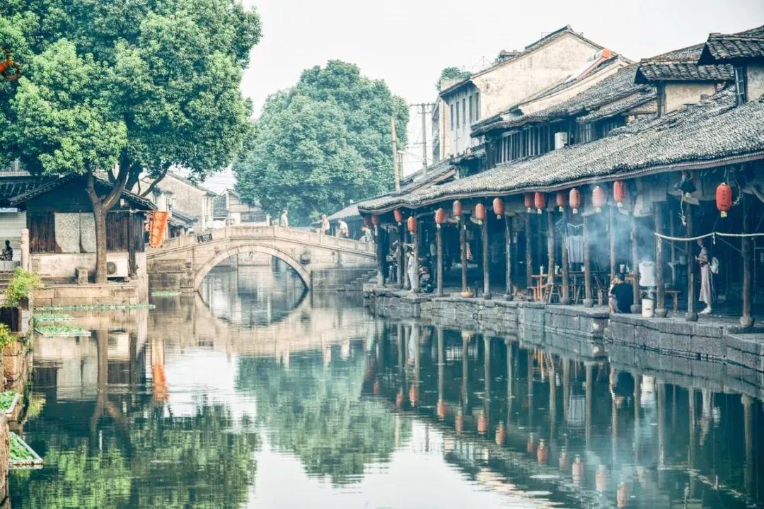 2019年，孕妇在国外被丈夫推下悬崖，结果奇迹生还，后来怎样了？